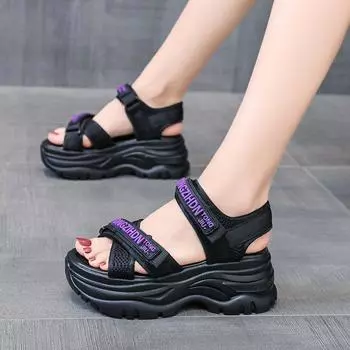 Спортивные сандалии женские 2024 новые летние модные с платформой-маффин повседневная модная верхняя одежда пляжная женская обувь 35 чёрный
