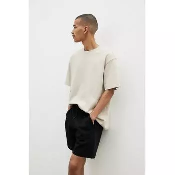 Спортивные шорты HM Regular Fit черного цвета XS