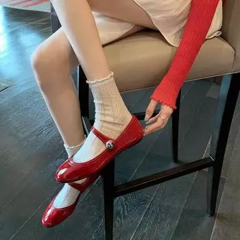 Spot explosion [sheii Su Yinyin] Margaret~ cute leather small round head flat bottom side empty shoes 35 бордовый