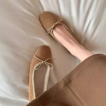 Spot fast delivery! Su Yinyin has the same wool wool shoes, bow flat ballet shoes, velvet single shoes, female grandma shoes. 35 чёрный