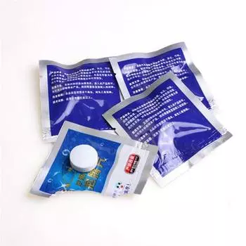 Спрей для внутреннего зеркала супер очиститель модный концентрированный шипучий стекло зеркало заднего вида автомобильное стекло твердый 1 шт эквивалент 4 л уникальный 1PC