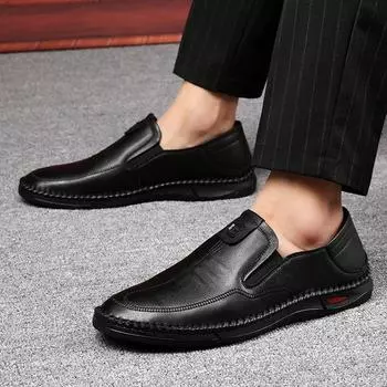 Spring and autumn men s shoes trend leather casual shoes middle-aged and elderly lazy shoes round head soft sole leather shoes men s versatile 40