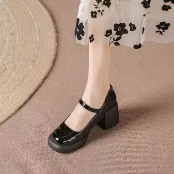 Spring and Autumn New Fashion High Heel Small Leather Shoes Women s Platform Jane Buckle Bead Leather Shoes Round Head Retro Mary Jane Shoes 35