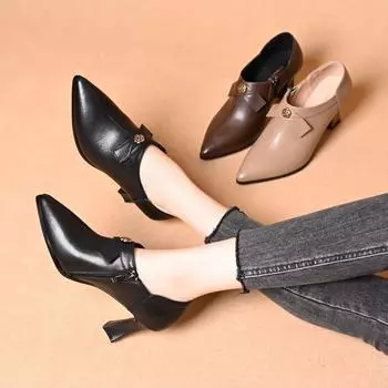 Spring and Autumn new thick heel women s shoes pointed fashion comfortable European and American bow mother shoes British style Korean version si 34 чёрный