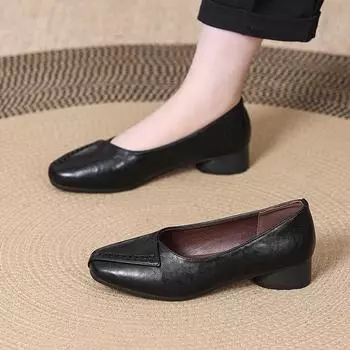 Spring and summer new women s shoes European and American fashion square head thick heel simple commuting single Shu Korean version stitching mothe 35 чёрный