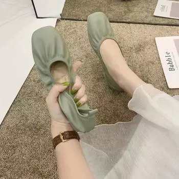 Spring and summer new women s shoes four seasons single shoes soft sole simple classic breathable middle-aged and elderly flat heel Doudou shoes 35 чёрный