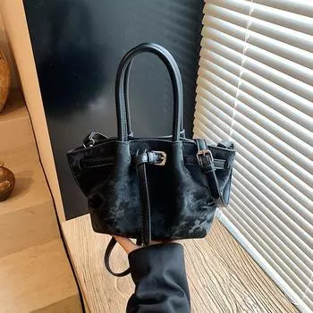 Spring and summer portable small bag women s new fashion versatile shoulder messenger bag bucket bag small bag