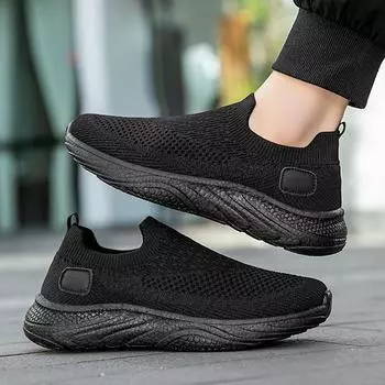 Spring men s shoes 2025 new couple mesh breathable sports shoes lazy one pedal flying weaving casual trend women s shoes 36