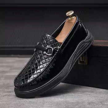 Spring men s shoes breathable trendy shoes 2024 new European station foot cover one pedal lazy shoes increase height casual shoes versatile 39