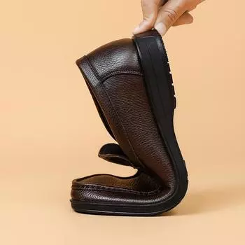 Spring new men s leather shoes business casual leather shoes men s leather soft-soled men s shoes loafers one pedal Doudou shoes 38 чёрный