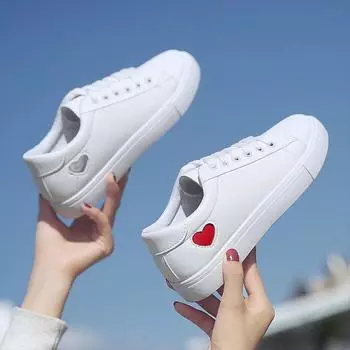 Spring Women Shoes New Pu Leather Woman Shoes Ladies Heart Flats Casual Shoe White Sneakers Designer Luxury Lace-up Tennis 35