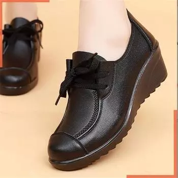 Spring Women Wedge Shoes Casual Loafers Female Black Soft Genuine Leather Flat Mother Shoes Comfort Female Black Work Shoes 35