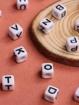 Square Acrylic White Black Necklace Handcrafts Beading Material Loose Spacer Beads DIY Jewelry Making Accessories Bracelets Pendants 5.5mm T