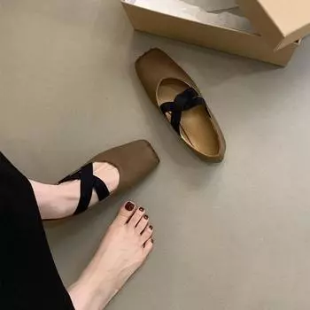 Square head shallow mouth single shoes female spring and autumn 2025 new French retro gentle fairy ballet flat Mary Jane shoes 35 чёрный