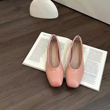 Square head shallow mouth single shoes women s spring and summer new retro versatile temperament flat Mary Jane shoes women 35