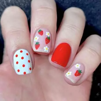 Square Press on Nail French Tip Fake Nails Glues on Nail Strawberry Designs Artificial Nails Acrylic Nail Stick On Nails