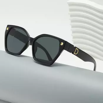 Square Retro Men S And Women S Sunglasses, Letter D, High-End Driving Street Photography, Sunglasses, Model Glasses