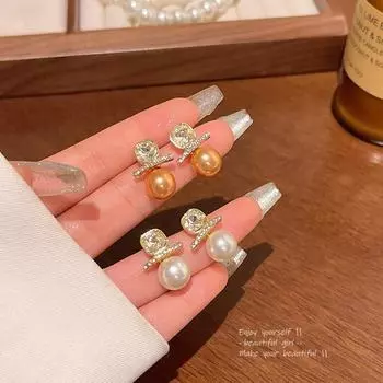 Square Zircon S925 Silver & Pearl Luxury Earrings for Women A1648 белый