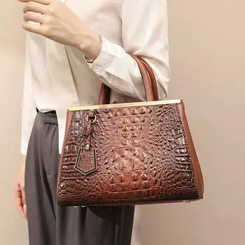 Среднего возраста модная универсальная женская сумка большой емкости для рук и плеча с косой талией хаки