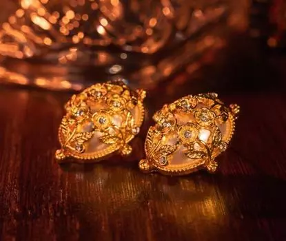 Средневековая винтажная модная ретро французская достойная полая полностью инкрустированная бриллиантами изысканная ушная игла с цветком Seiko