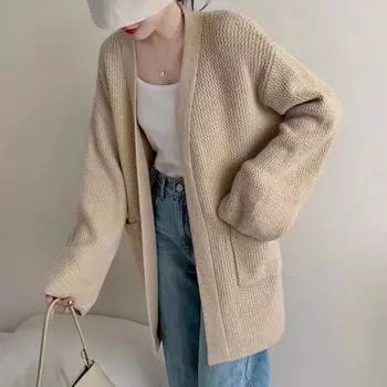 Средний и длинный вязаный кардиган женский осень-зима 2024 новый ленивый стиль свободный и универсальный мягкий вощеный свитер с длинными рукавами куртка One Size хаки