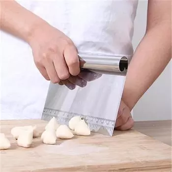 Stainless Steel Noodle Knife Cake Scraper With Scale Pastry Cutters Baking Cake Cooking Dough Scraper Baking Accessories