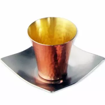 Стакан для сакэ Nagao Ochoco 65 мл из чистой меди с блюдцем Набор для пролития сакэ SAKEMOOD Сделано в Японии