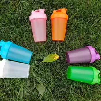 Стакан для шейкера без бисфенола А с герметичной крышкой для удобства в путешествиях, бутылка-шейкер с шариками для шейкера, стильный оранжевый 400ML зелёный