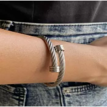 Стальной браслет Saint Belisama с серебряной сеткой и веревкой