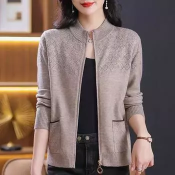 Stand Collar Zipper Knitting Cardigan Women s Spring & Fall 2024 New Arrival Sweater Coat Short Loose Western Style Outerwear Cashmere Sweater Kakh 2XL(Suggested 65.00 kg-72.50 kg)