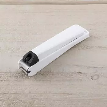 Стандартный кусачки для ногтей KAI (Средняя)