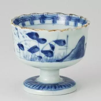 Старинная окрашенная пузырьковая селадоновая маленькая тарелка x выбранная маленькая японская коммерческая высокая тумба [7,5 6,8 см 135 г] [Специальная тарелка] [Японский ресторан,