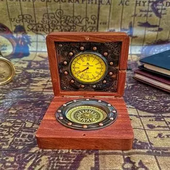 Старинные деревянные часы-компас, настольные часы с морской гравировкой, антикварный письменный стол и настольные часы