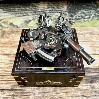 Старинный антикварный латунный секстант с деревянным футляром, идеальный навигационный инструмент для моряков и коллекционеров J Scott London-Латунный секстант для истории кораблей