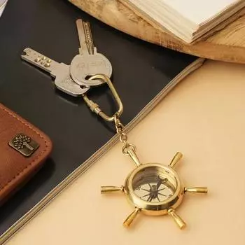 Старинный морской брелок из латуни с дизайном компаса и штурвала корабля — идеальный подарок для семьи!