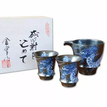 Starting Salary Present Sake Cup Set Tokkuri Ochoko Set Pottery for Japanese Sake Stylish Arita Ware 1 Sakkuri 2 Cups Set Dragon Dragon Emperor Dragon