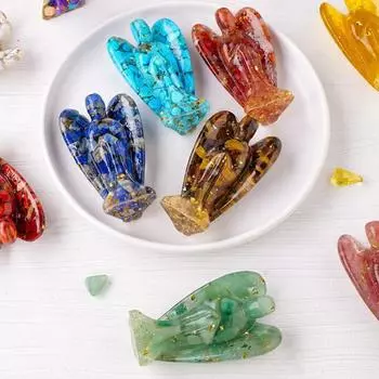 Статуэтка Ангела из натурального камня с положительной исцеляющей энергией, вырезанная вручную, цветная, с крыльями из искусственного кристалла розовый