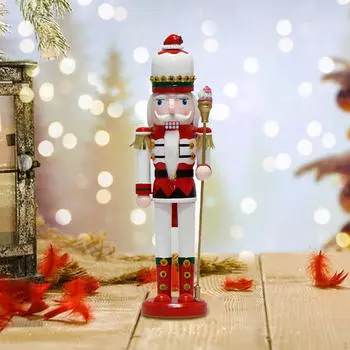 Статуэтка Щелкунчика Короля