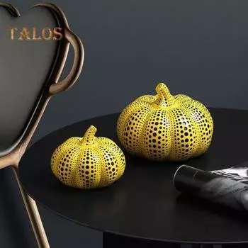 Статуэтка тыквы в желтый горошек Мини-скульптура из смолы в виде тыквы в горошек Фигурка тыквы в горошек Украшение для домашнего офиса, рабочего стола, орнамент D