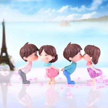 Статуэтки Домашний декор Ландшафтный декор Микроландшафтный декор Сладкие влюбленные Поцелуй Пары розовый/белый