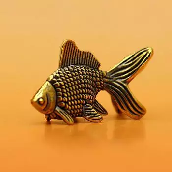 Статуэтки золотых рыбок, ретро-латунная статуэтка животного, приносящая удачу, украшение для дома, украшение стола, креативные поделки, милые подарки