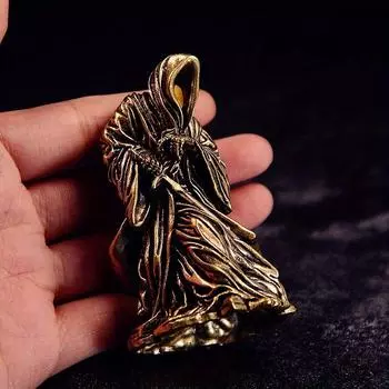 Статуя латуни «Жнец смерти», захватывающий черный плащ, мантия ночного змея, настольная статуэтка из латуни, украшения, скульптура ужасного призрака, украшения латунный