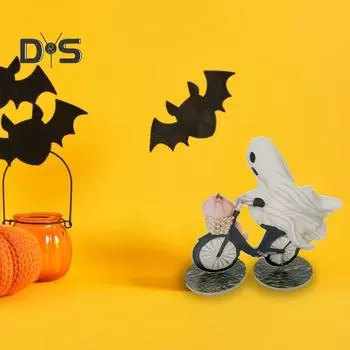 Статуя розового призрака на Хэллоуин, симпатичная жуткая фигурка призрака на велосипеде, акриловый декор для дома и улицы на Хэллоуин A