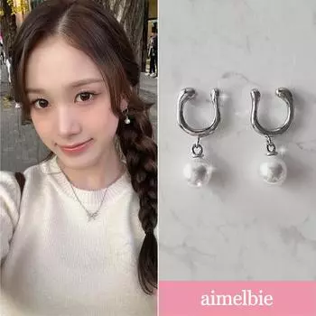 [STAYC J, Kep1er Yujin Earrings] Подкова и жемчужные серьги (Маленький) - Серебряный серебряный