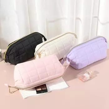 Стеганая косметичка Дорожная косметичка Большая вместительная косметичка-органайзер Водонепроницаемая косметичка-клатч Сумка для хранения косметики чёрный