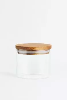 Стеклянная банка с крышкой