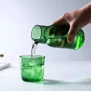 Стеклянная бутылка для воды со стеклянным стаканом, прикроватный графин, ночной графин для воды со стаканом, флягой, стаканом для чая с молоком 1PC чистый