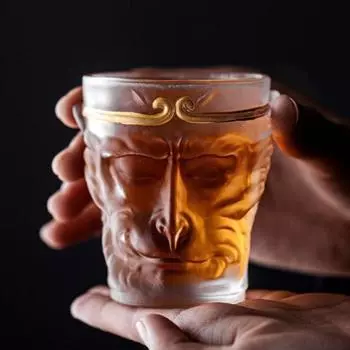 Стеклянная кружка Sun Wukong 110/130 мл Monkey King Прозрачная кружка Новинка Путешествие на Запад Посуда для напитков Мифический Monkey King Стакан для виски для мужчин