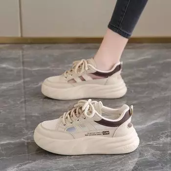 Stepping on shit women s shoes 2024 new hollow little white shoes winter student versatile board shoes breathable mesh sneakers 35