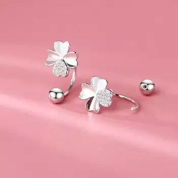 Sterling Silver Stud Earrings Four-Leaf Clover Design Fancy Stud Earrings Screw Temperament Entry Lux Easiest for Match Minimalist Exquisite and Small Four-leaf clover hook screw stud earrings